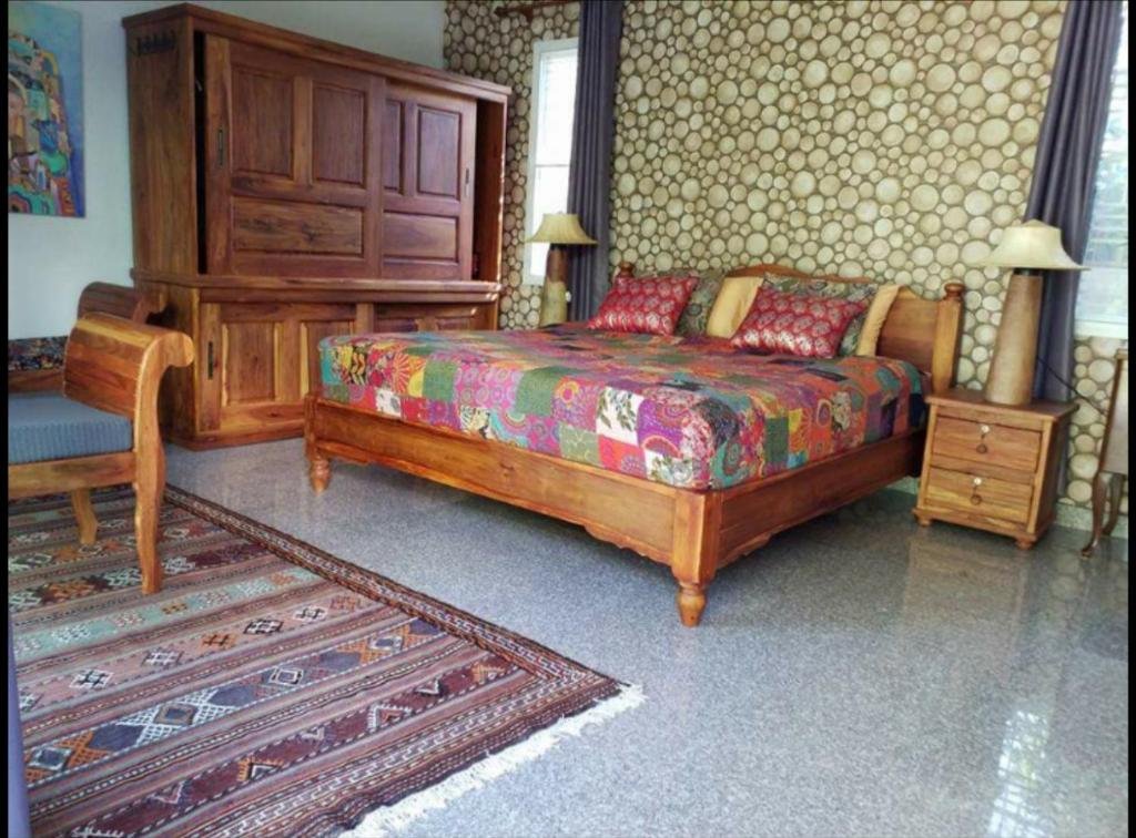 Рои Эт: Coffee&Homestay568
