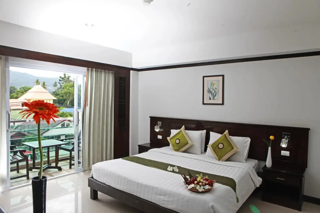 Самуи: First Residence Hotel