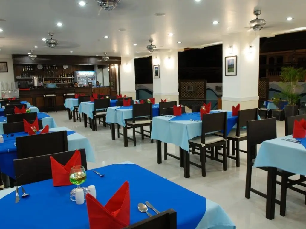 Самуи: First Residence Hotel