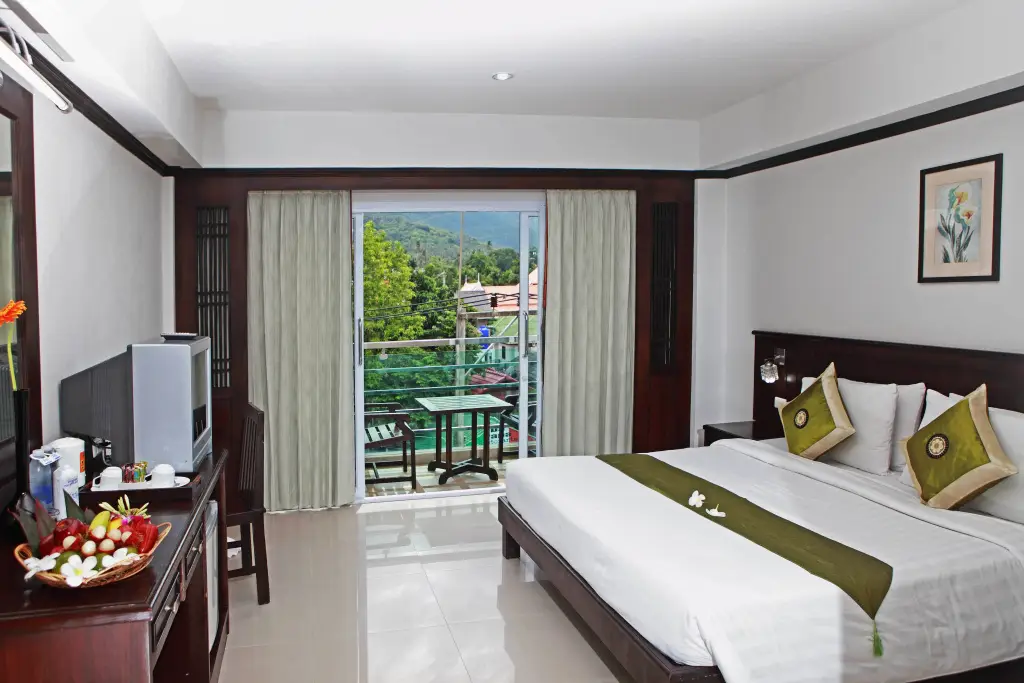Самуи: First Residence Hotel