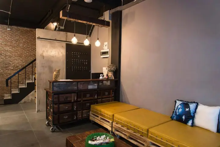 Бангкок: Nap@Pan Hostel