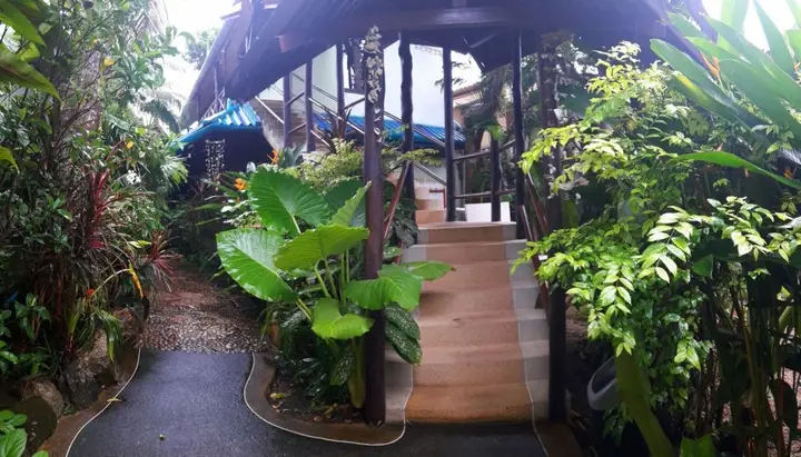 Муанг: Shanti Lodge Phuket