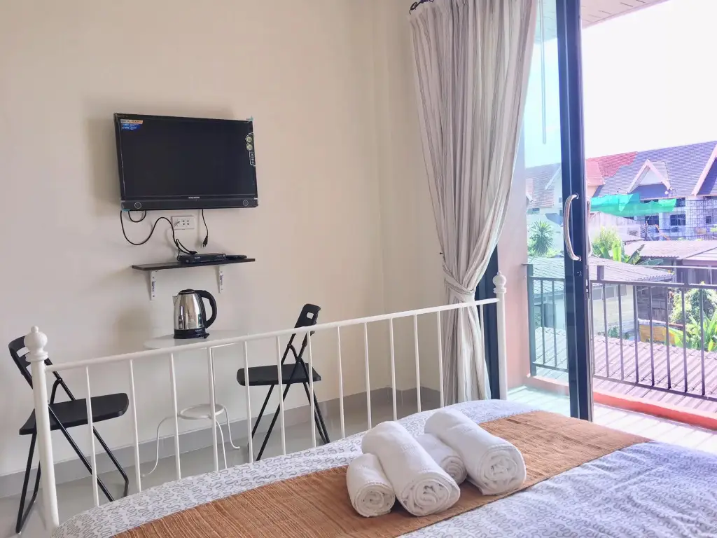 Накхонситхаммарат: Montra Nakhon Guesthouse