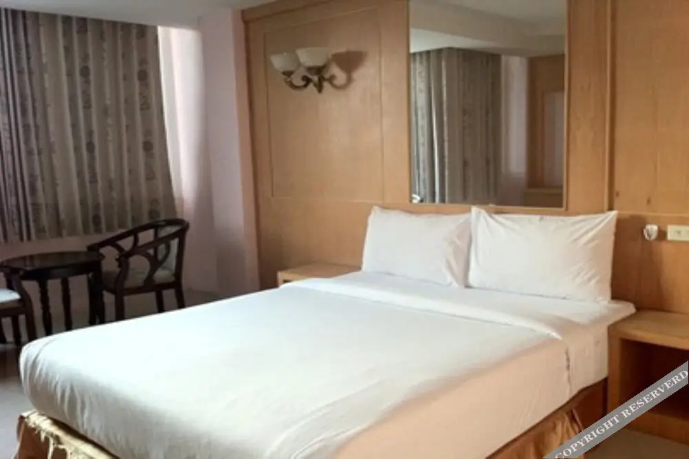 Хатъяй: Sky Park Hotel
