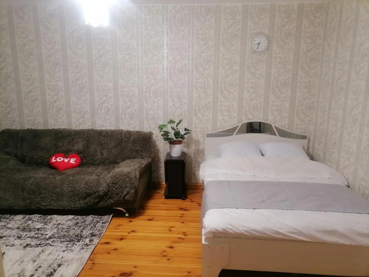 Великий Новгород: Уютная 1 к.кв. недалеко от центра.