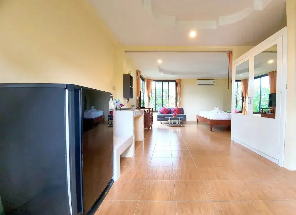 Муанг: Phuket Lilla House