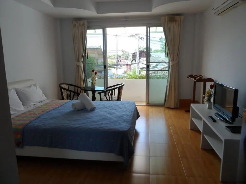Муанг: Phuket Lilla House