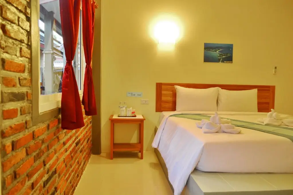 Ланта: Lanta Baan Nok Resort (SHA Extra Plus)