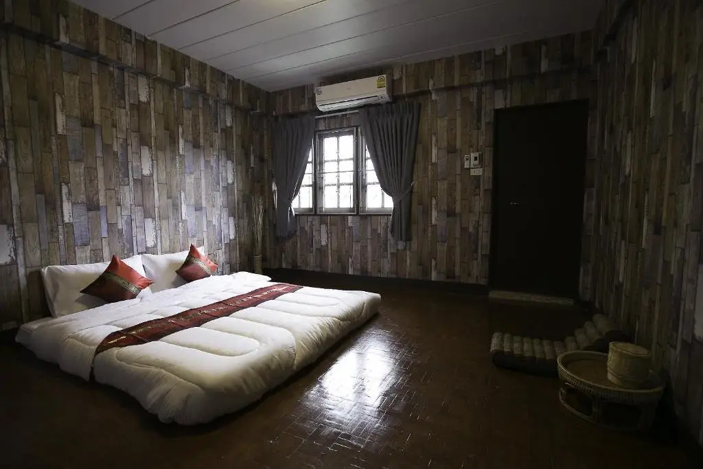 Чиангмай: Houzzel360 Tha Pae