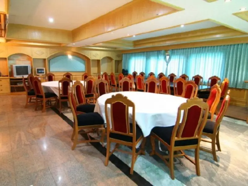 Бангкок: 13 Coins Airport Grand Resort