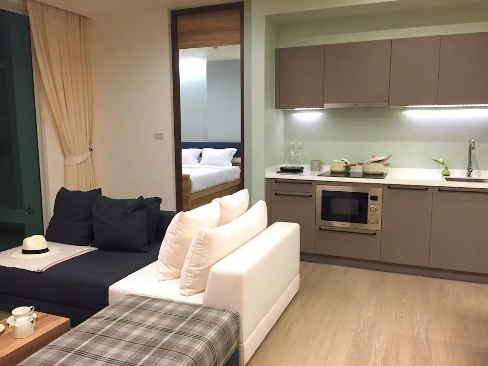 Хуахин: Wan Vayla Luxury Condo Hua Hin
