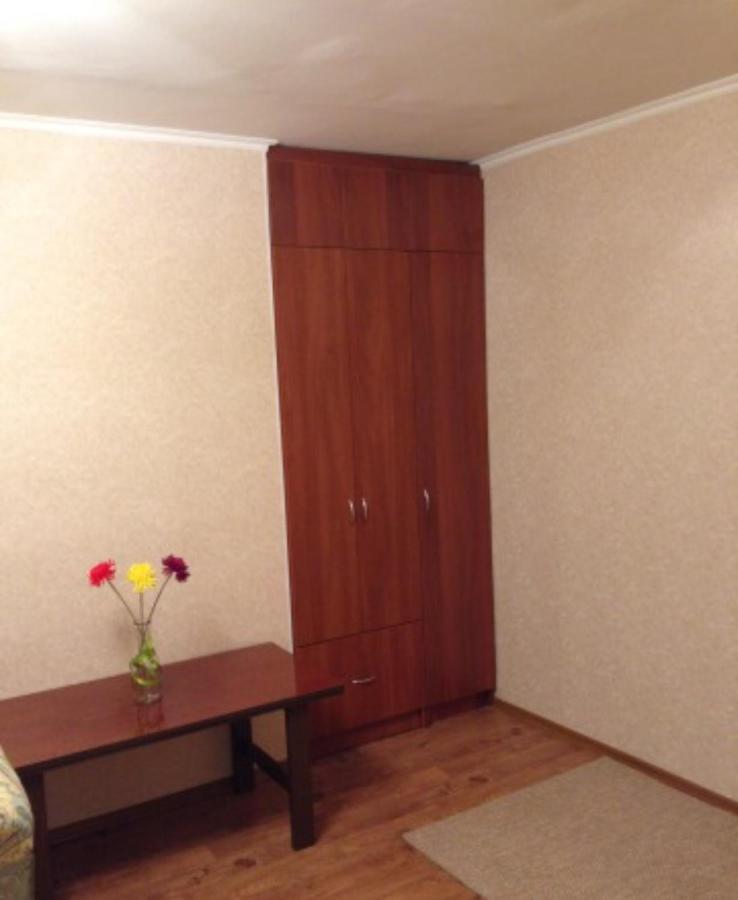 Великий Новгород: Apartment on Prusskaya 3