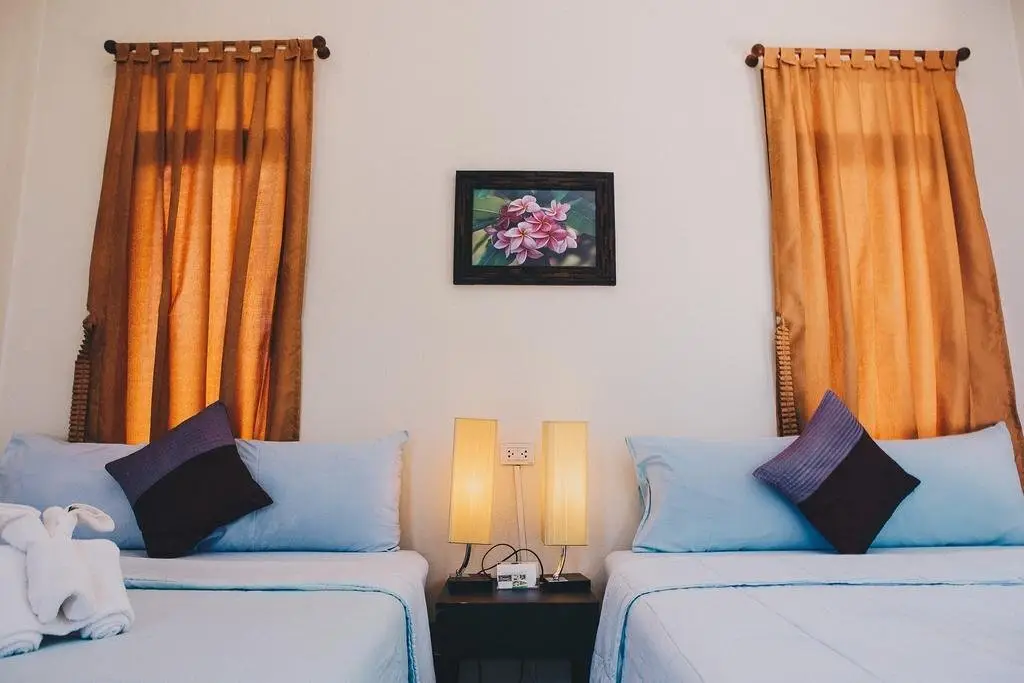 Дамноен Садуак: Baan Klong Resort