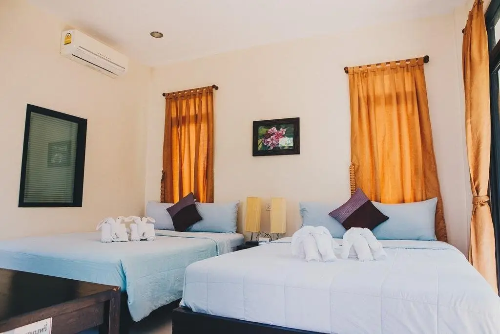 Дамноен Садуак: Baan Klong Resort