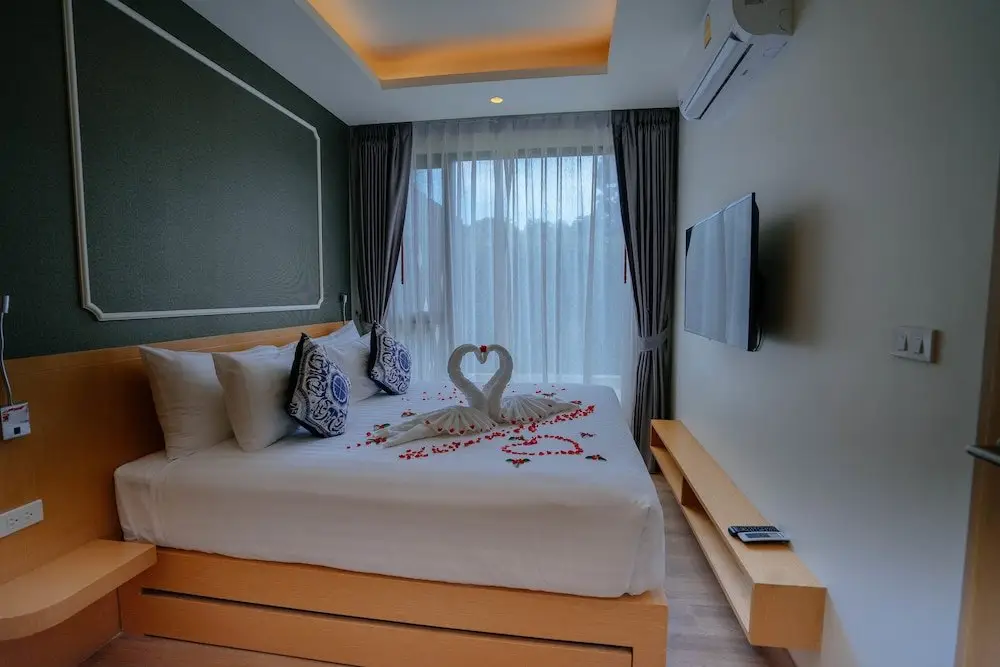 Тхаланг: The Aristo Condo II