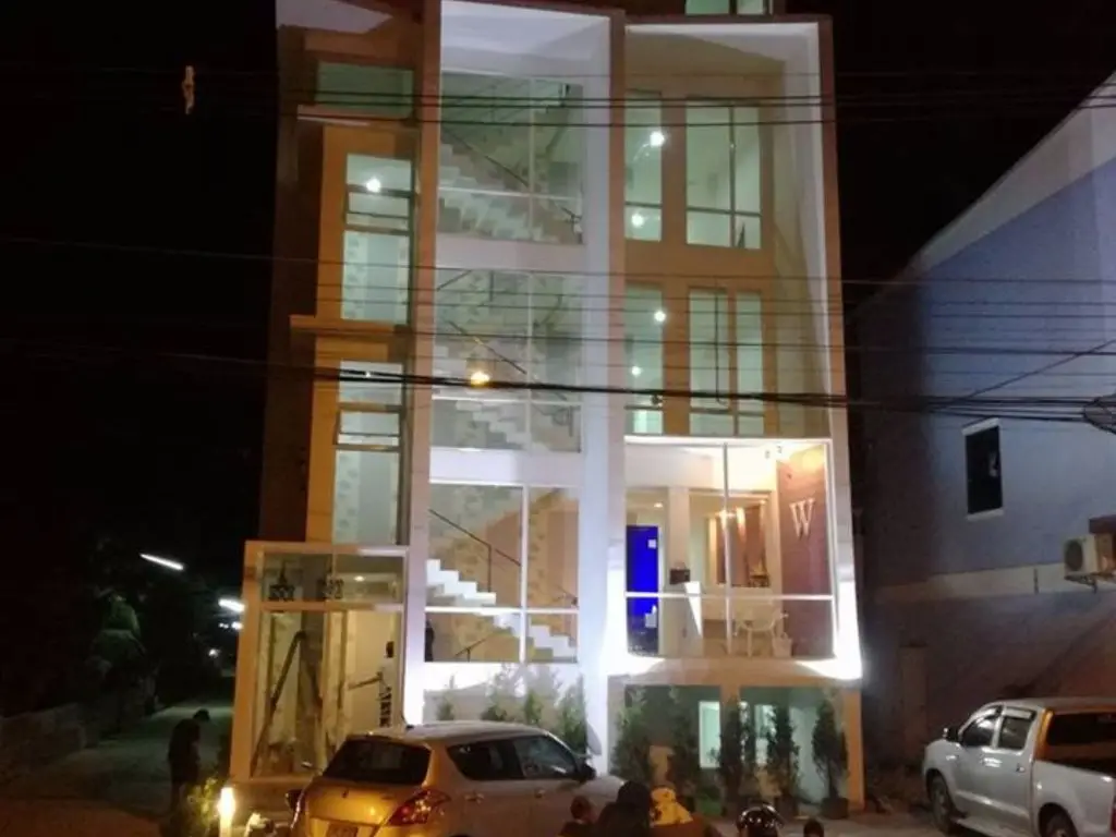 Пхетчабун: White Ville Apartment