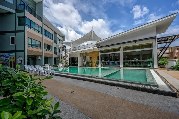 Тхаланг: Отель Phuket Airport Place