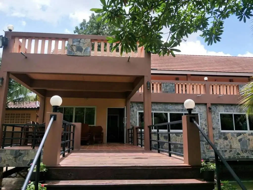 Ванг Нам Кхио: Wangnamkhiao Hotel