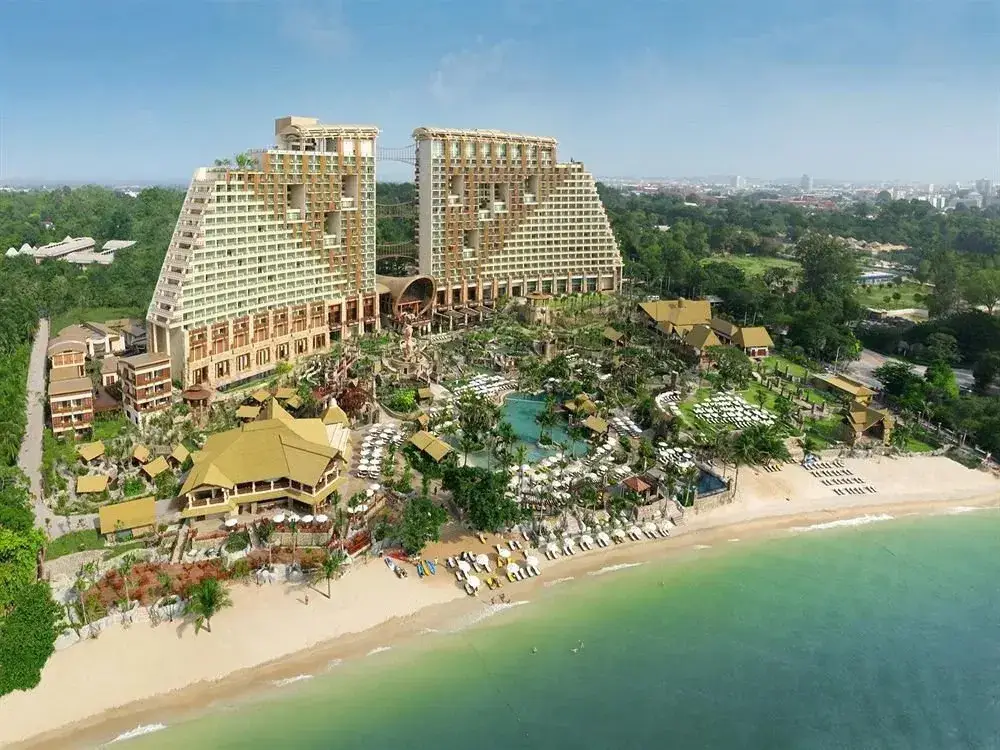 Паттайя: Central Wong Amat Beach Resort