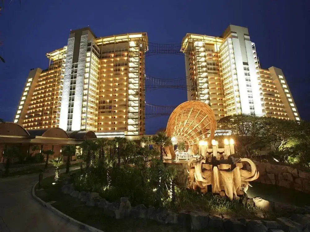 Паттайя: Central Wong Amat Beach Resort