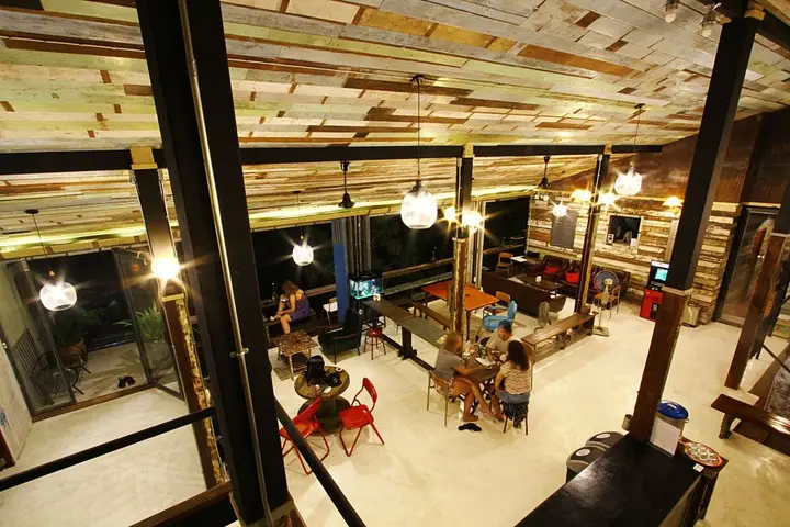 Бангкок: Here Hostel