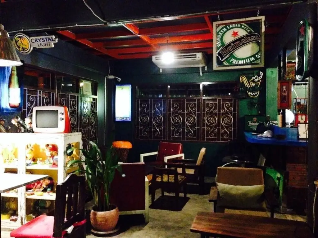 Накхоннайок: Sukkhiengdao Bar & Bed
