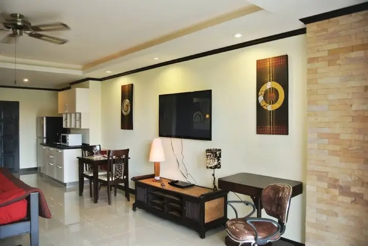 Паттайя: View Talay 5 Studio Apartment - Close to the Beach