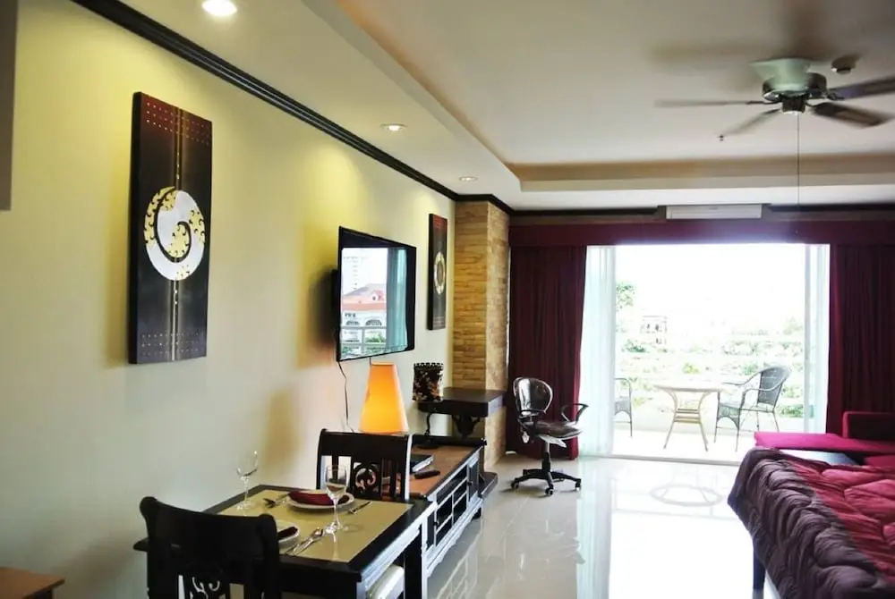 Паттайя: View Talay 5 Studio Apartment - Close to the Beach