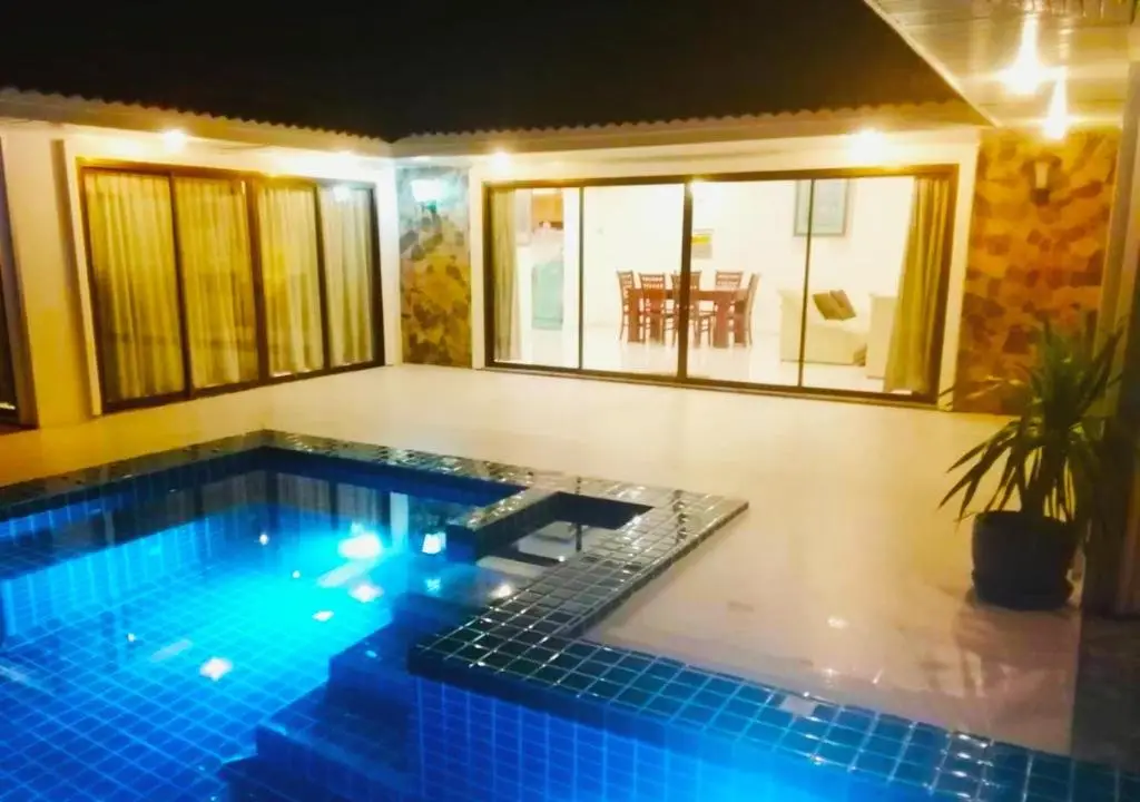 Сам-Рои-Йот: Baan Golden Suite
