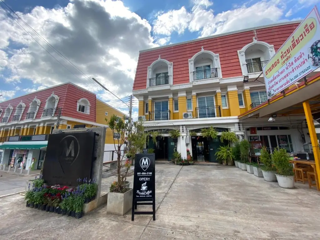 Кхао-Кхо: M Hostel and Cafe