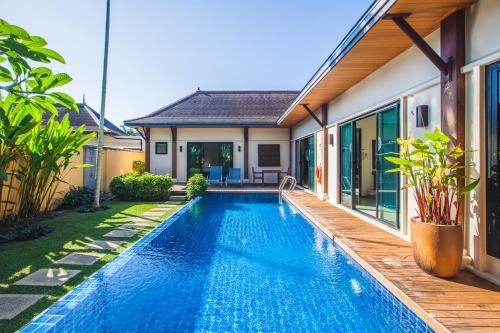 Тхаланг: Two Villas Oriental