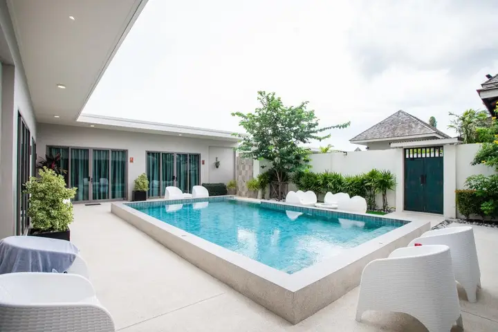 Тхаланг: Areeca Pool Villa (SHA Plus+)