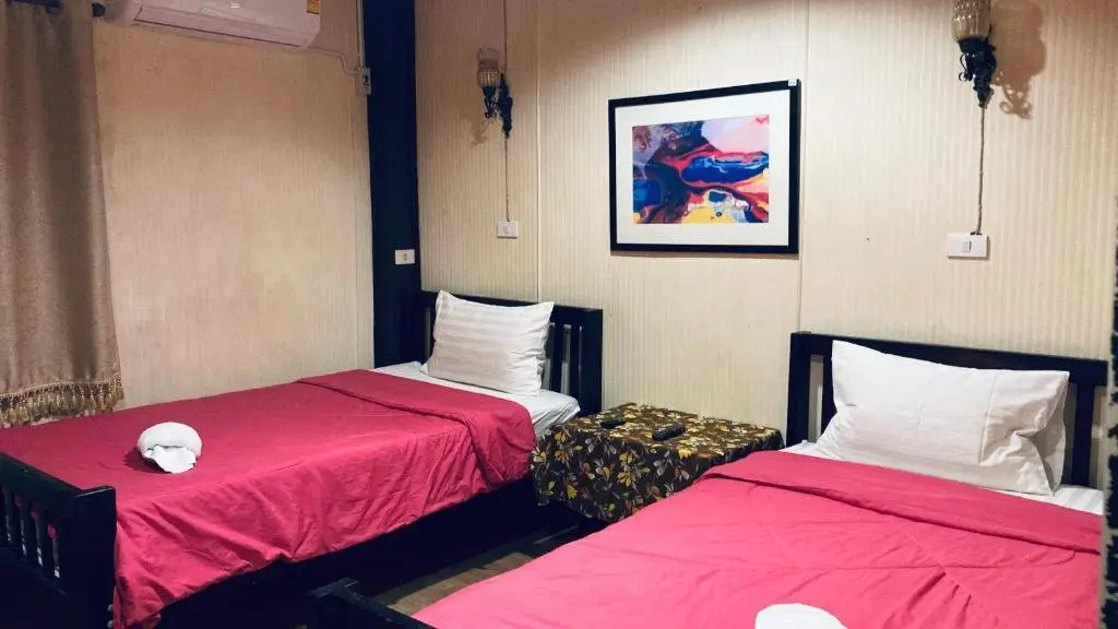 Лопбури: Noom Guesthouse