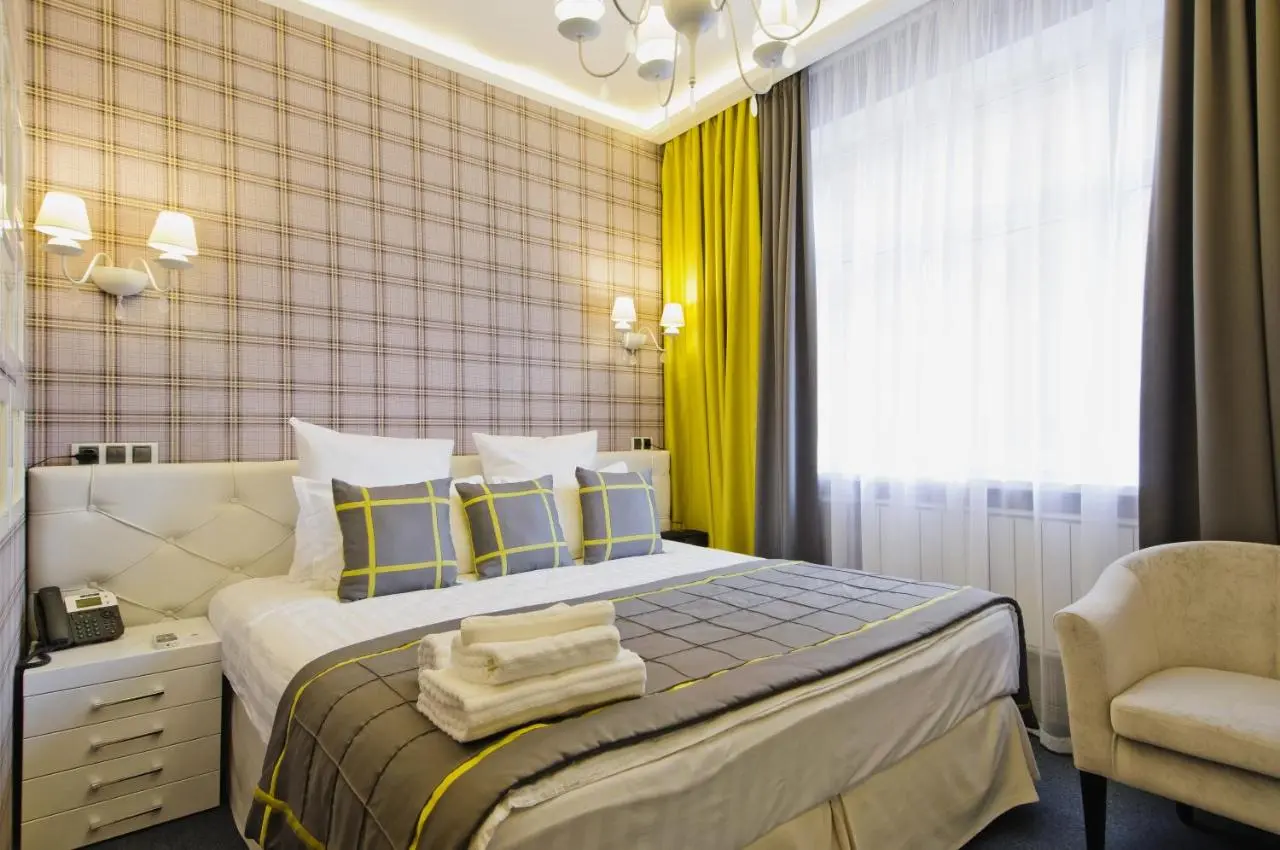Новосибирск: Меблированные комнаты Apartello на Советской