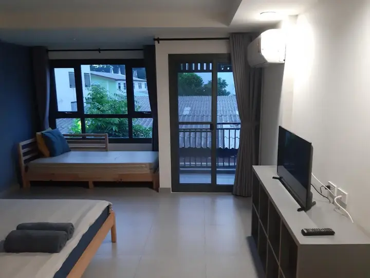 Сирача: Amnuisuk Apartment