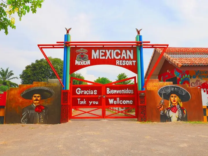 Лампанг: Mexican Resort Lampang