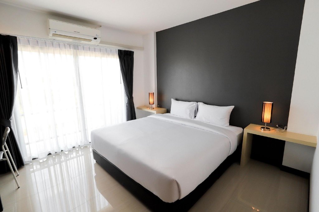 Прачуапкхирикхан: The Rest Hotel - Prachuab kriri khan