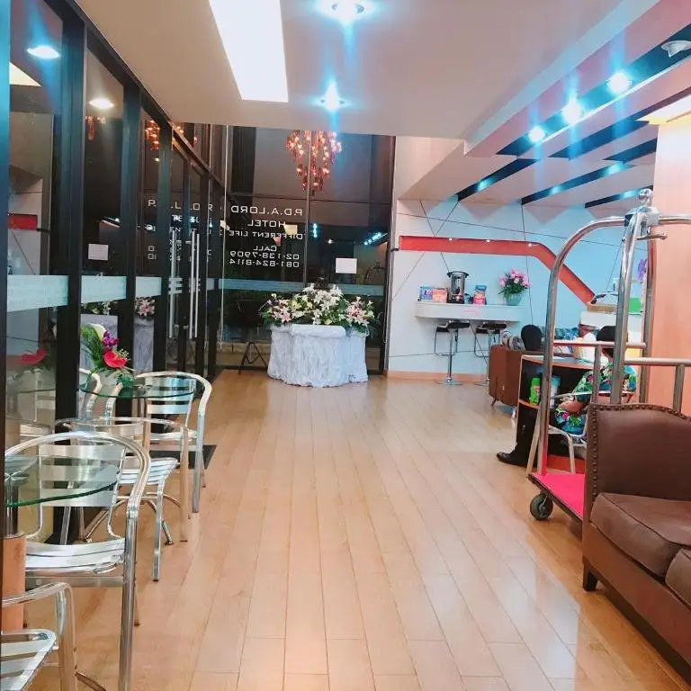 Бангкок: PDA Lord Hotel