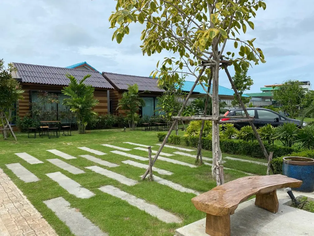 Районг: This Phe Resort