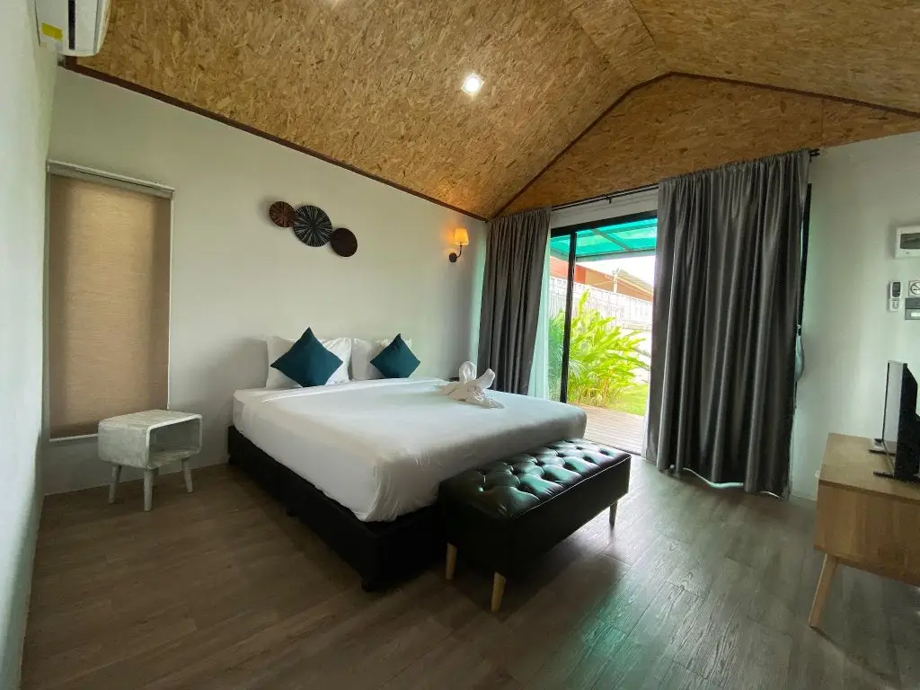 Районг: This Phe Resort