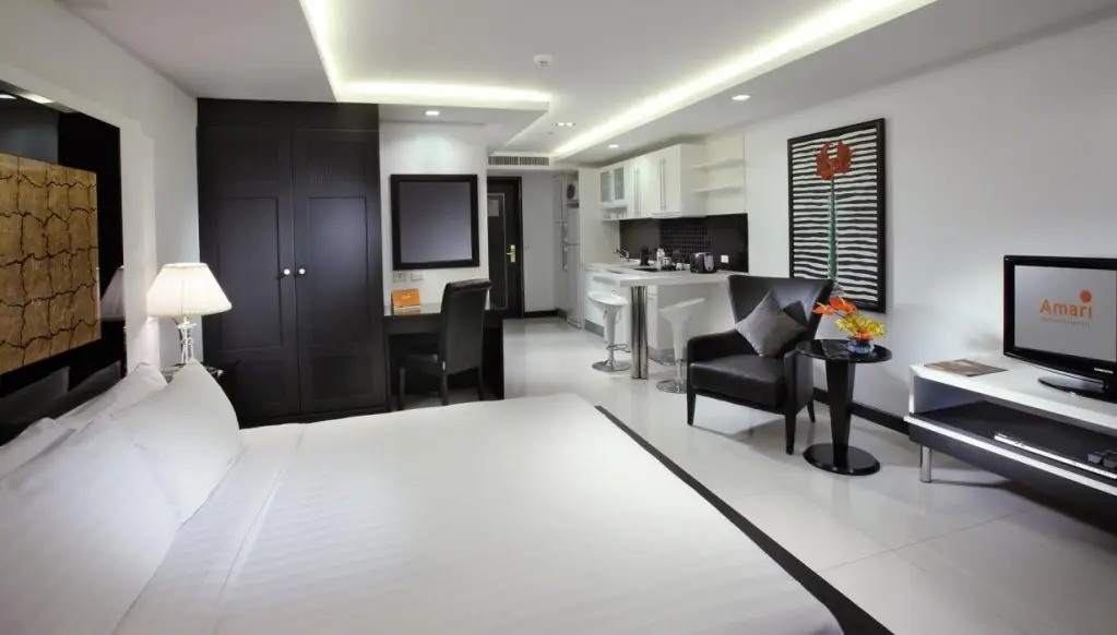 Паттайя: Amari Nova Suites
