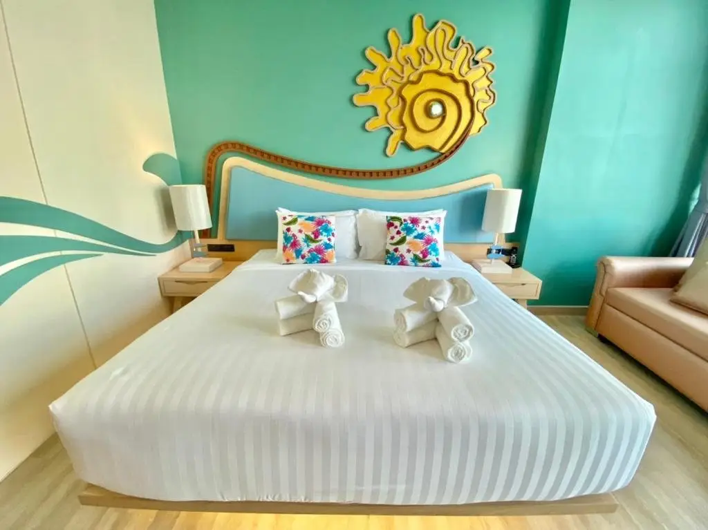 Чаам: Elmas Cha-Am Design Hotel (SHA Extra Plus)