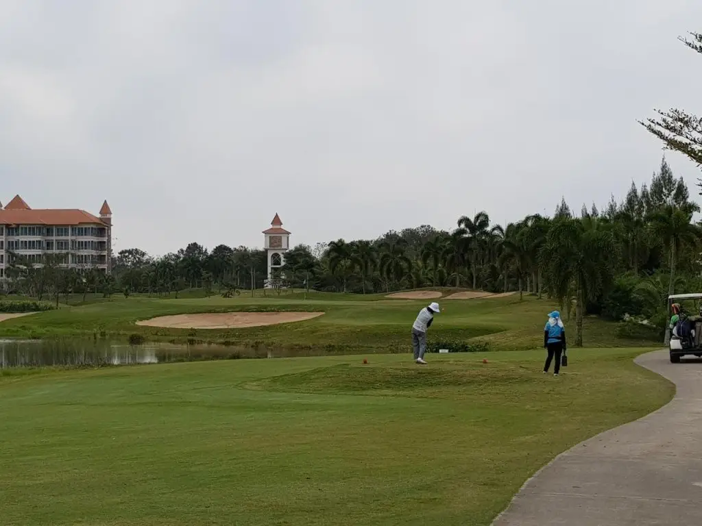Чианграй: Happy City Golf and Resort