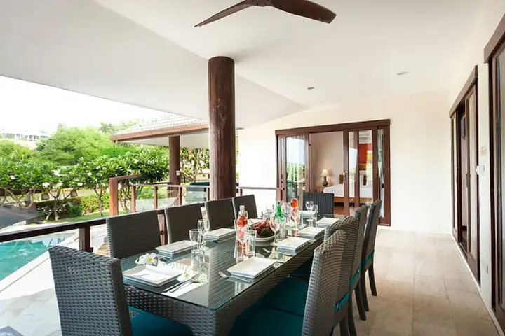 Самуи: 8 Bedroom Twin villas on Samrong Bay beach front resort