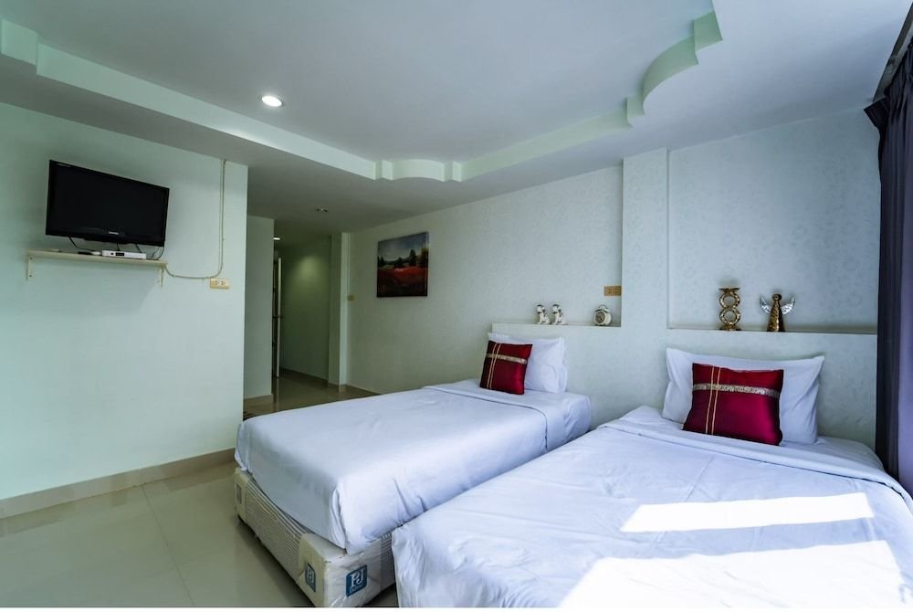 Сураттхани: OYO 75377 Check In House