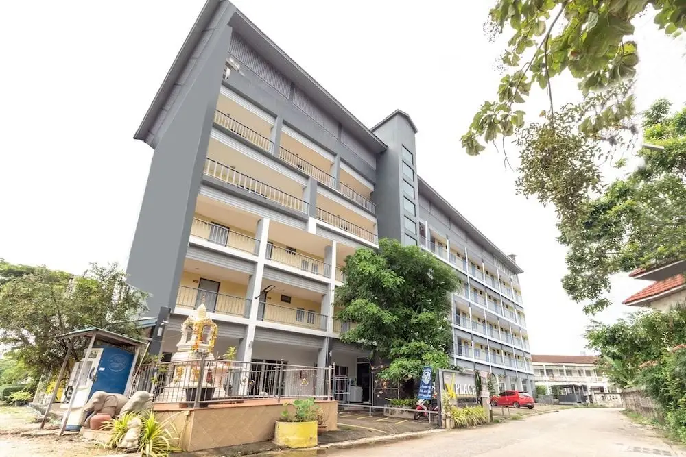 Паттайя: V Place Apartment