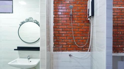 Утхай: Phoryue Residence