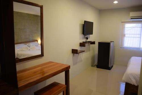 Бан Па Бонг: Palm Hug Resort & Camping Homestay