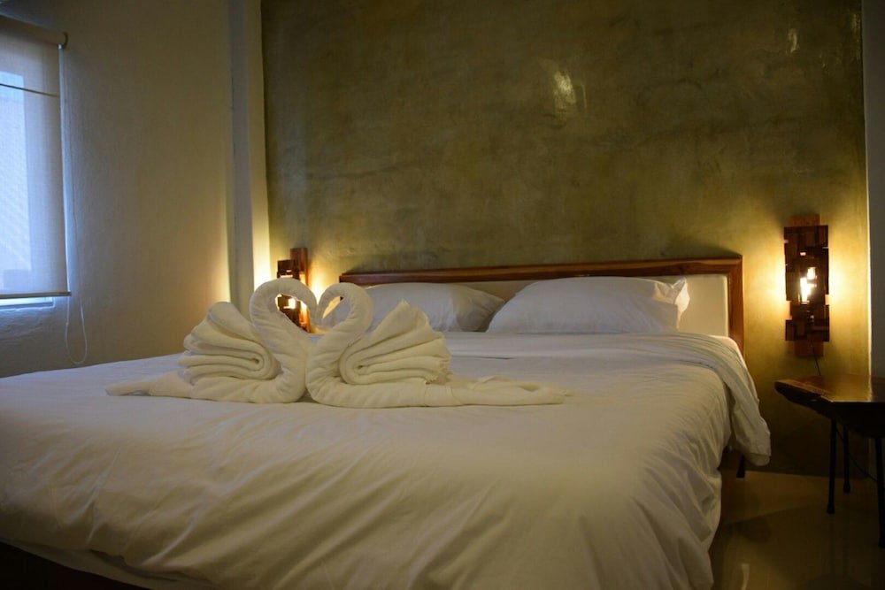 Бан Па Бонг: Palm Hug Resort & Camping Homestay