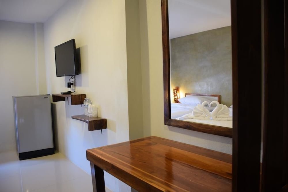Бан Па Бонг: Palm Hug Resort & Camping Homestay